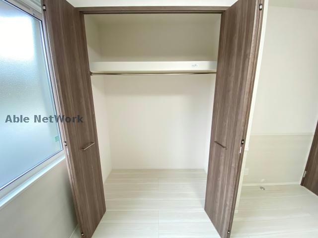 収納　同型
