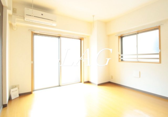 居室・リビング　洋室のお部屋です。