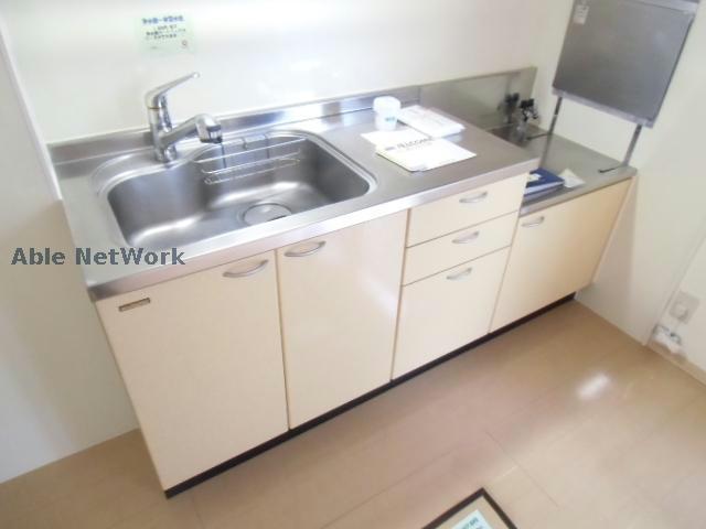 キッチン　同棟別部屋写真