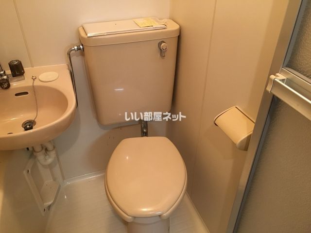 【ヴィルベール桂のトイレ】