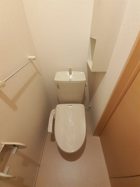 【プレジールのトイレ】