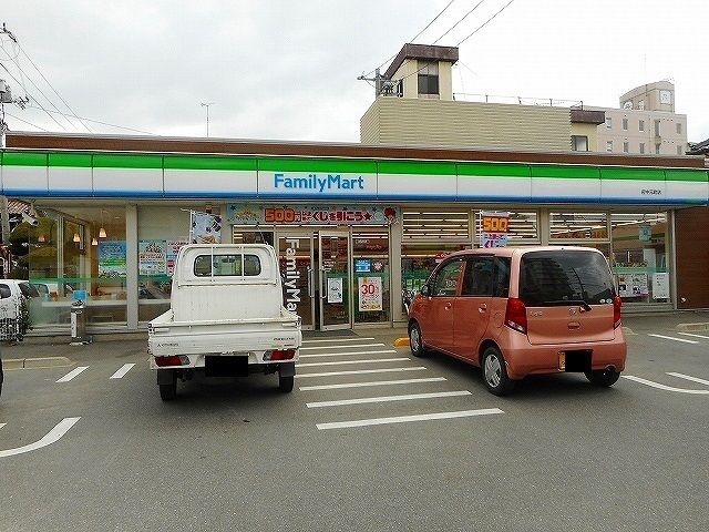 【府中市府川町のマンションのコンビニ】