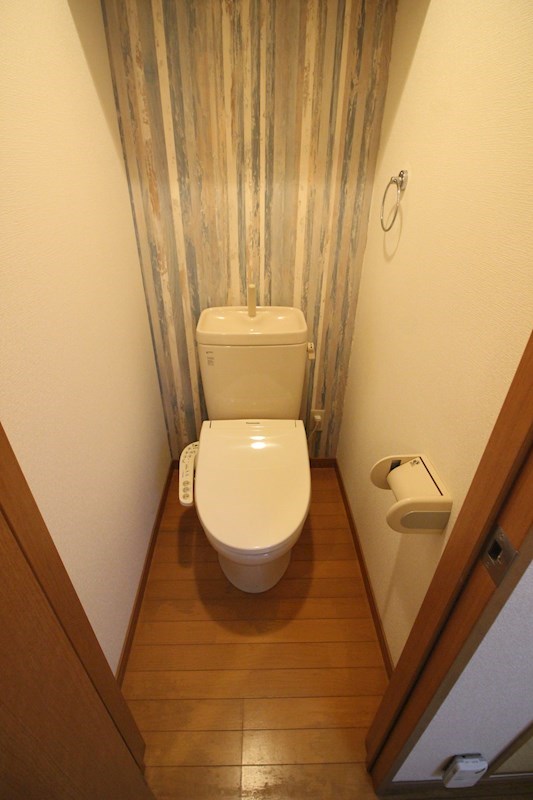 【吉野町ワンルームマンションのトイレ】