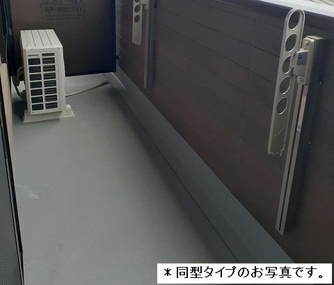 【名古屋市中村区藤江町のアパートのバルコニー】