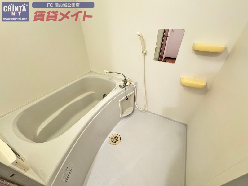 バス・シャワールーム　同型参考写真