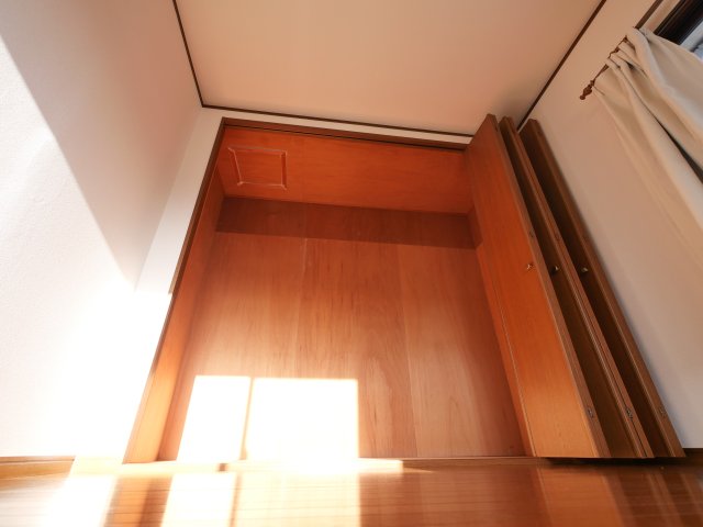 収納　たっぷりとした収納スペースです