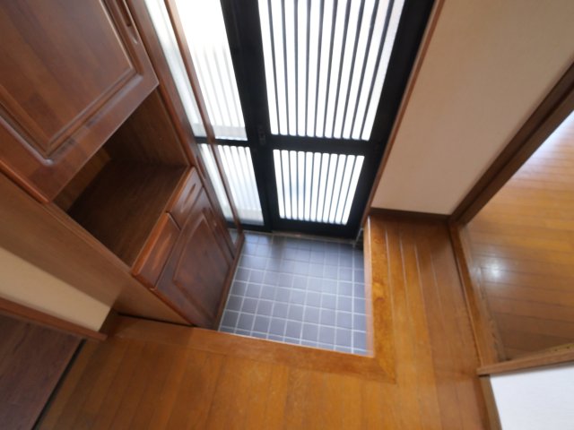 玄関　明るい玄関です