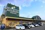スーパー　ニシナフードバスケット西大寺店（スーパー）まで398m