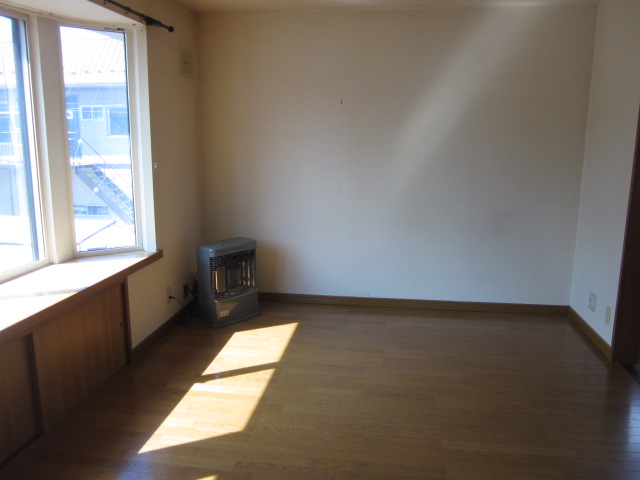 居室・リビング　居間