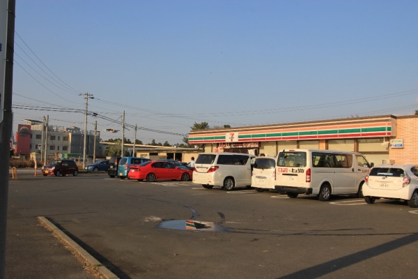 コンビニ　セブン-イレブン つくば台町店（コンビニ）まで100m