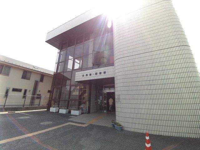 図書館　桶川市立図書館（図書館）まで548m