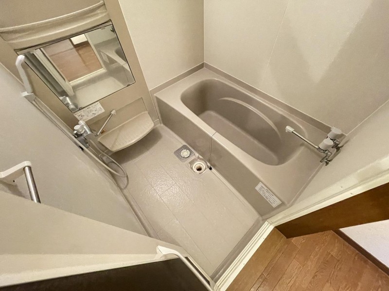 バス・シャワールーム　浴室