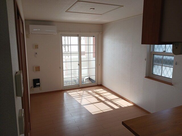 ファシネィション3119の居間写真