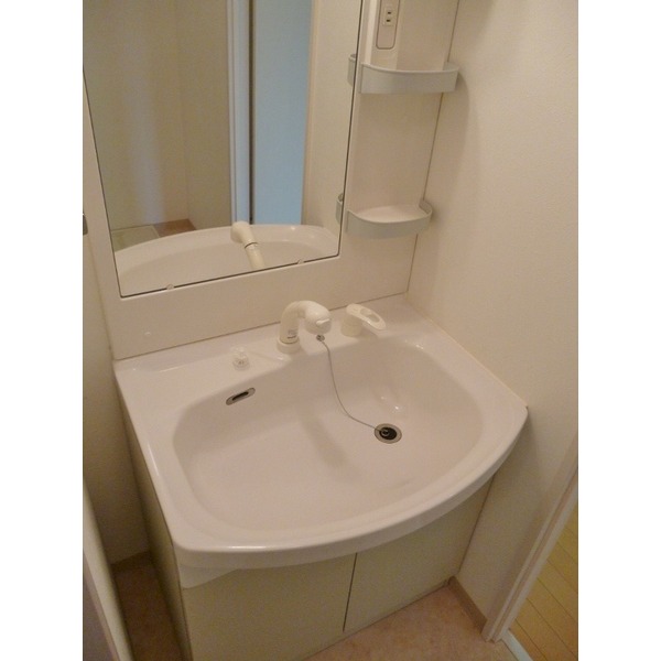 洗面設備　同型タイプ