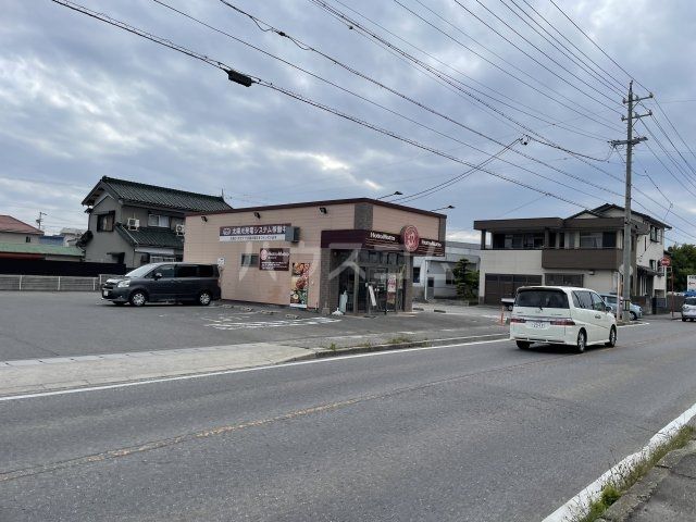 飲食店　ほっともっと 西尾一色町店（飲食店）まで1020m