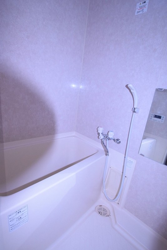 バス・シャワールーム　別部屋参考写真