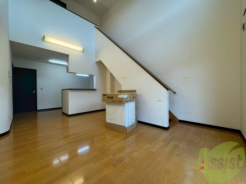 居室・リビング　広くてキレイなお部屋が広がっていて、充実した生活が送れそう。