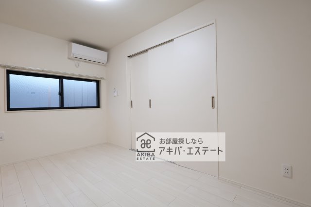 居室・リビング　同一仕様写真