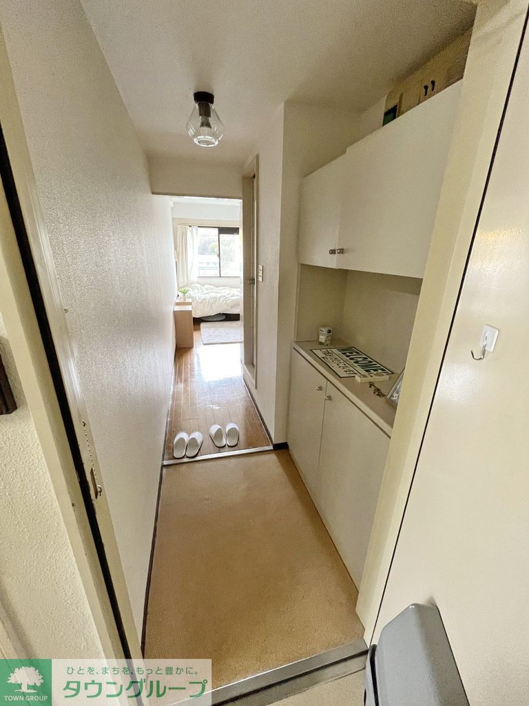 玄関　同建物別号室参考写真参照