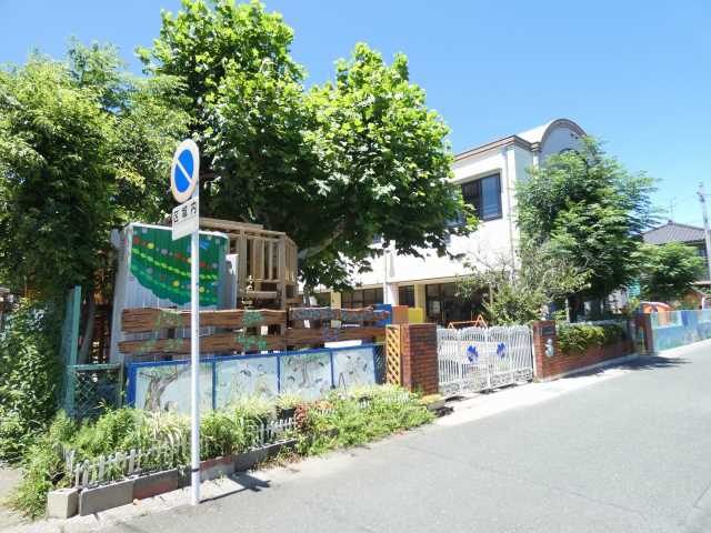 幼稚園・保育園　佐藤幼稚園（幼稚園・保育園）まで218m