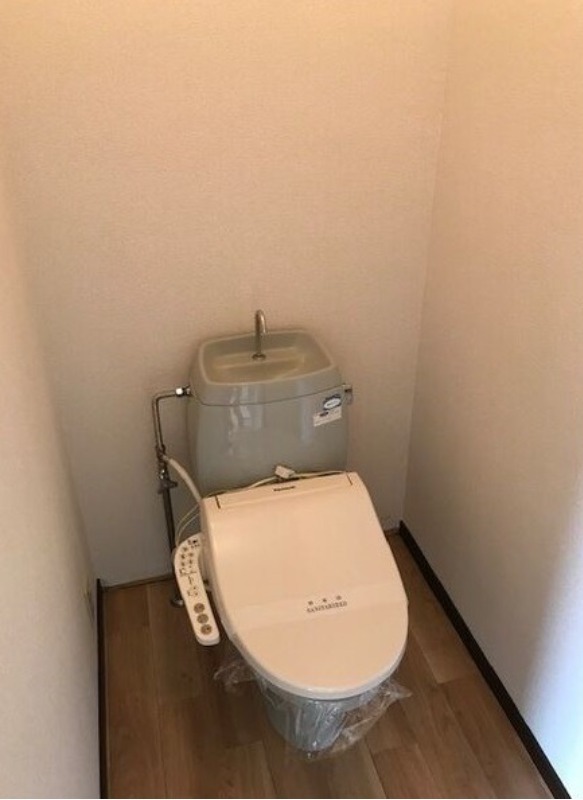 トイレ　図面と現状に相違がある場合には現状を優先