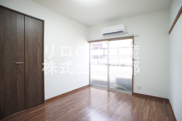 居室・リビング　明るい雰囲気で暮らしやすい！優しい質感の室内がオススメ☆