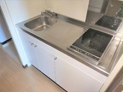 キッチン　設備・使用は号室により異なる為、現況を優先致します。