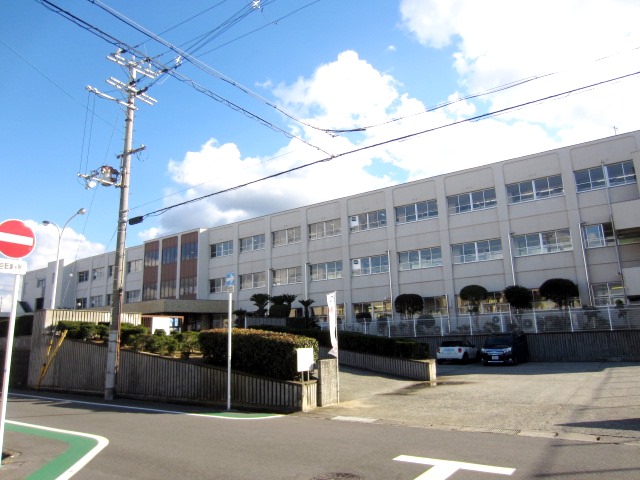 中学校　熊取町立熊取北中学校（中学校）まで1196m