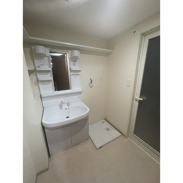 洗面設備　現状優先です