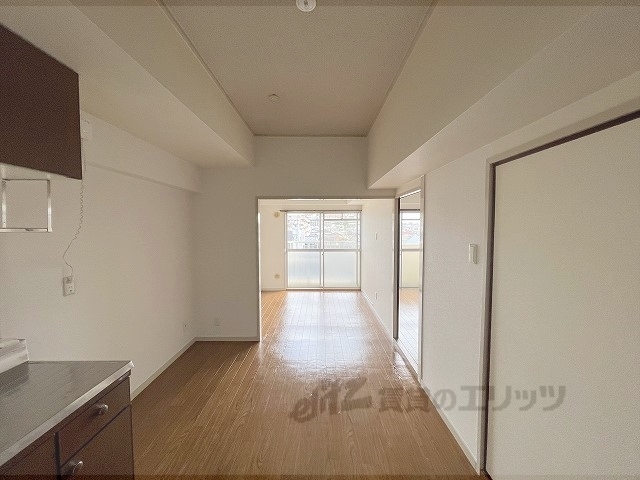 居室・リビング　洋室