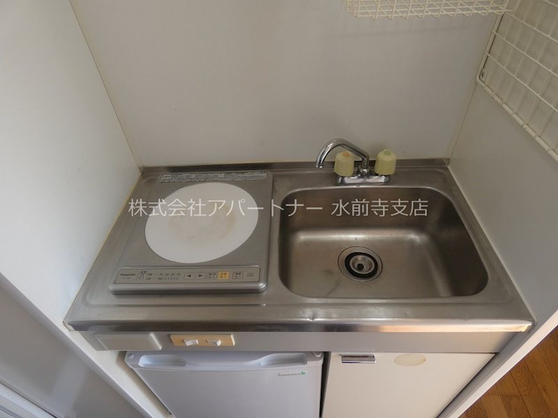 キッチン　IHコンロ付きです。