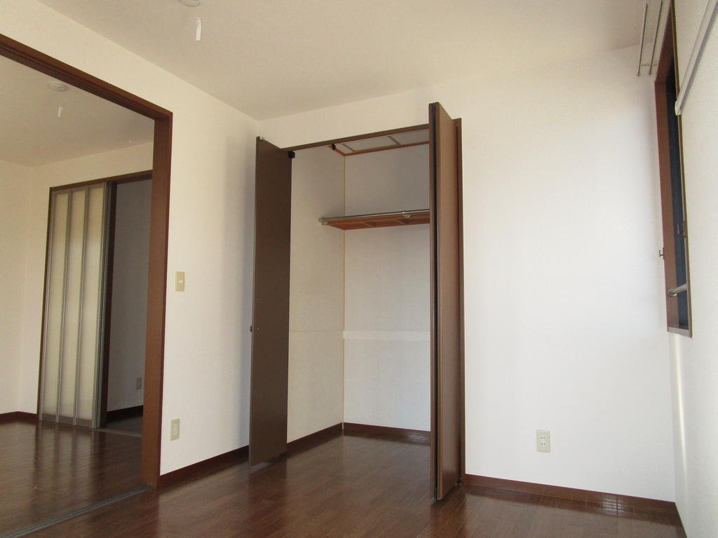 収納　南東居室