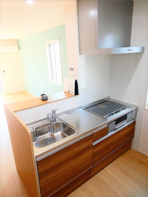 キッチン　写真は205号室です（参考）