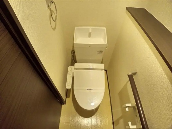 クレイノシャイン万倍のトイレ写真