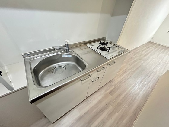 キッチン　※別部屋の写真です