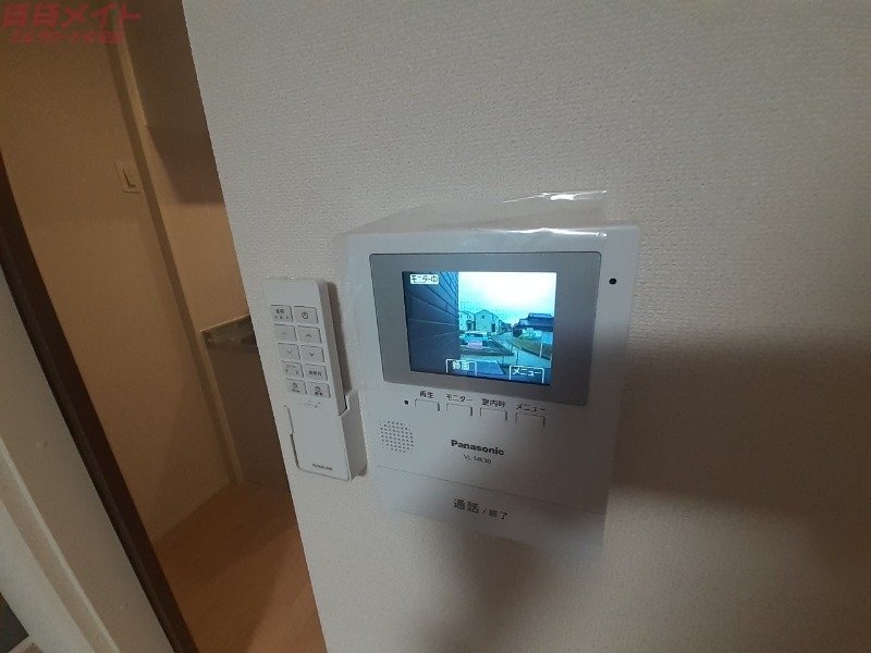 セキュリティ　同物件別部屋写真