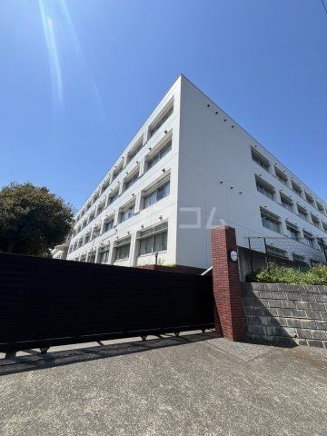 中学校　私立専修大学松戸中学校（中学校）まで608m