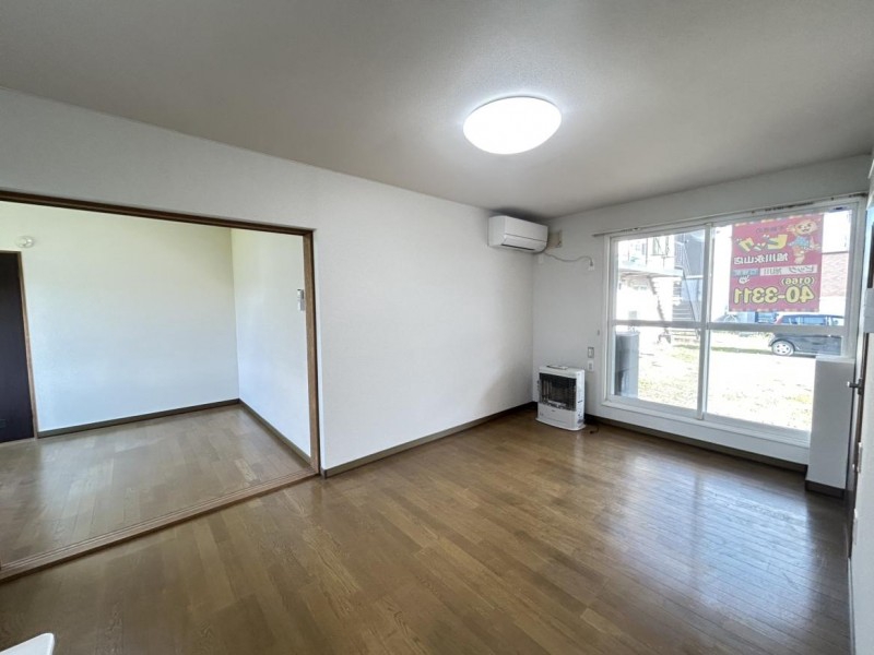 居室・リビング　リビング２