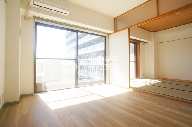 その他共有部分　雨の日でも安心して止められる屋根付駐輪場☆