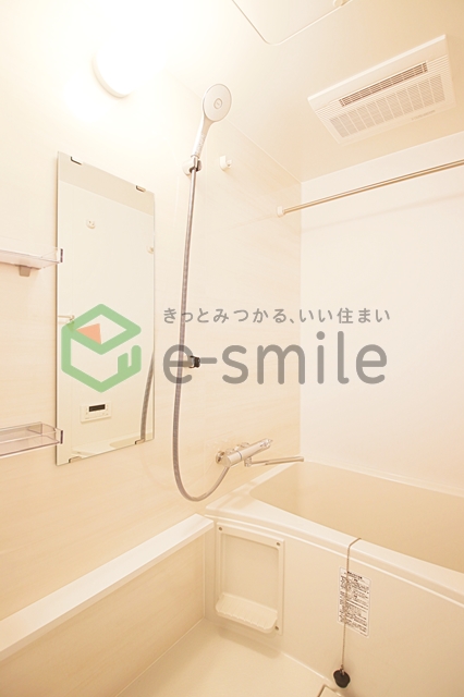 バス・シャワールーム　きれいなお風呂です