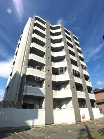 建物外観　外観は落ち着いています