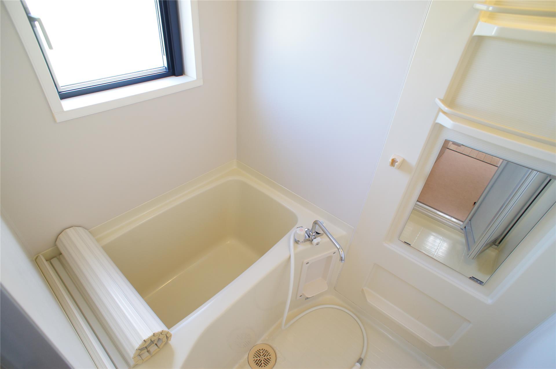 バス・シャワールーム　浴室