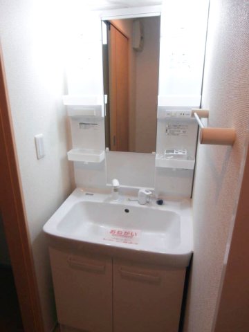 洗面設備　同仕様