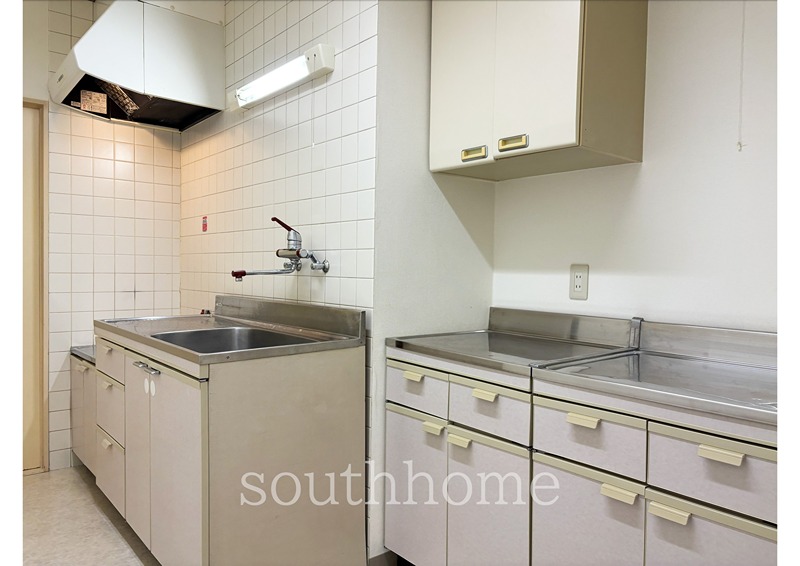 キッチン　独立したキッチン