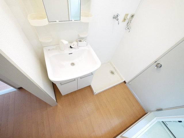 洗面設備　広い洗面スペース