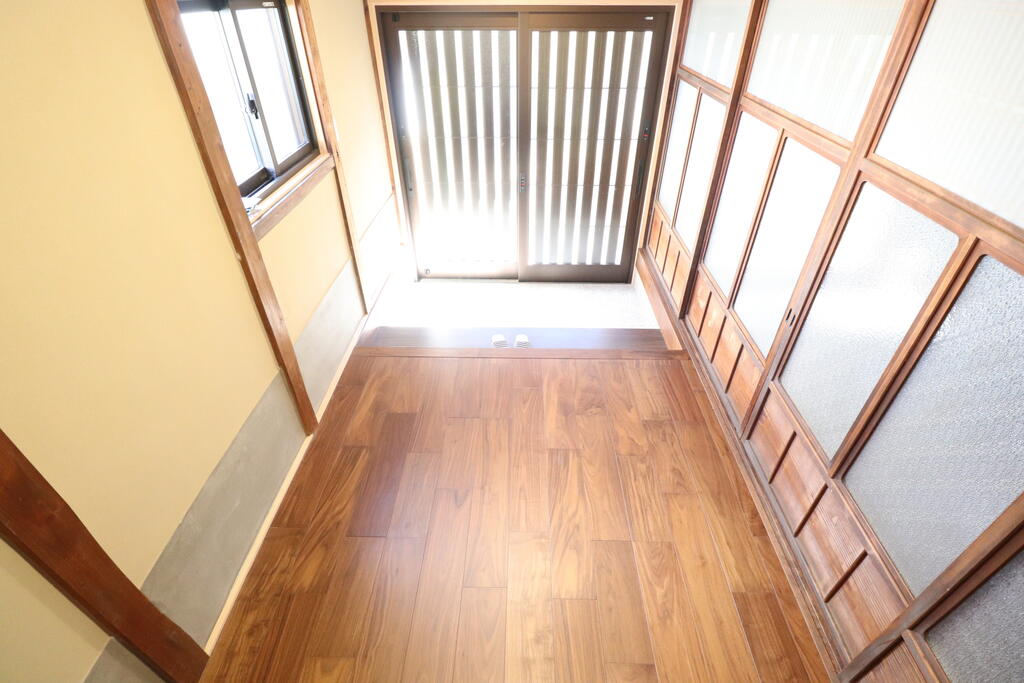 玄関　玄関も広く使いやすい♪