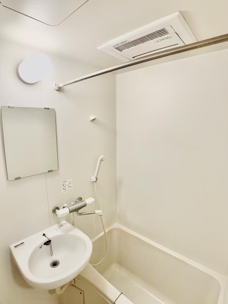 バス・シャワールーム　風呂