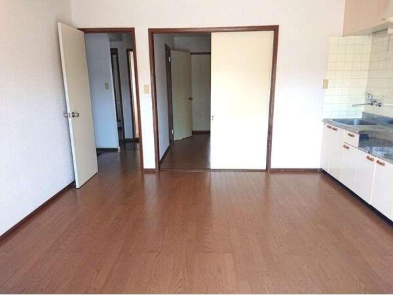 居室・リビング　図面と現状に相違がある場合には現状を優先