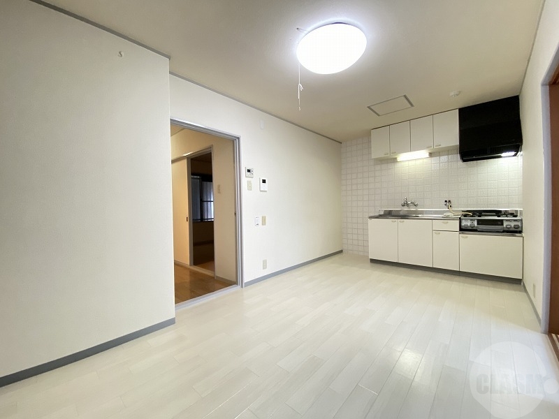 居室・リビング　※照明は残置物※