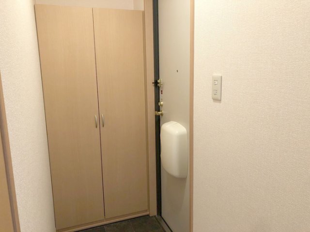 玄関　落ち着いた玄関です